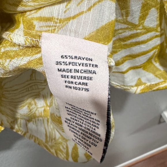 💛 Nanette Lepore Yellow Leaf Print Women's Top – SZ XL 💛 - Picture 3 of 4